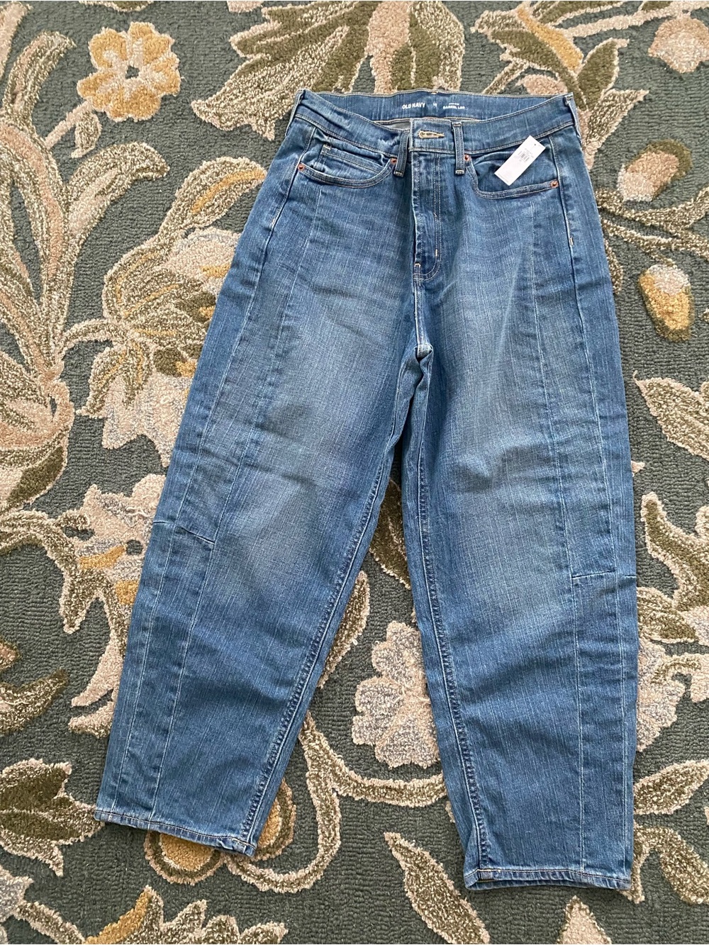Old Navy High Waisted Barrel Jeans NWT